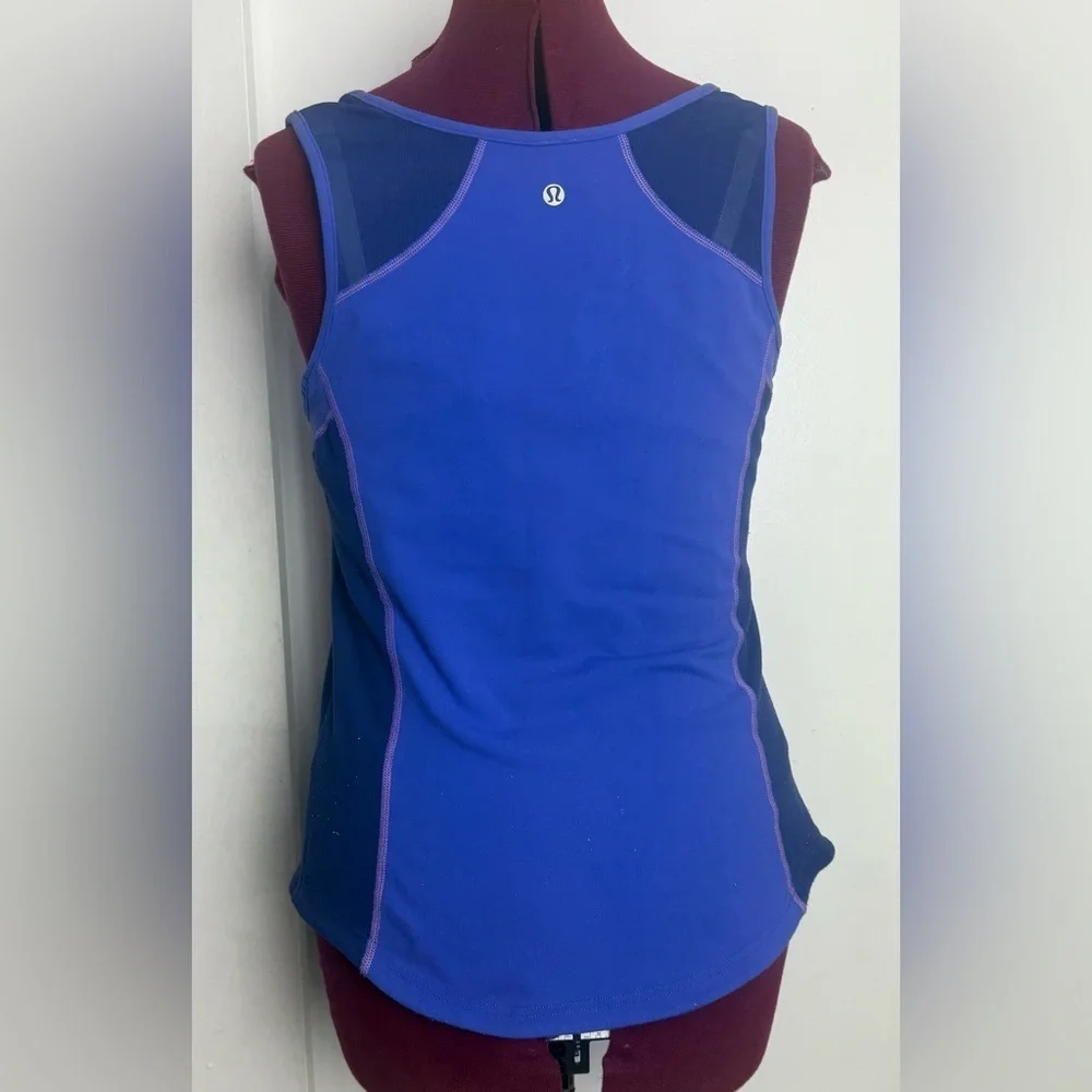 Lululemon Women's Blue Sleeveless Top